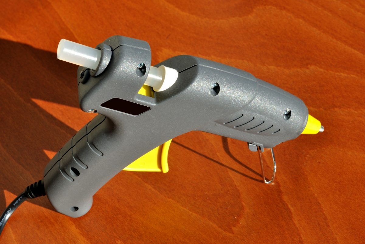 30 creazioni con la colla AdobeStock 19485174