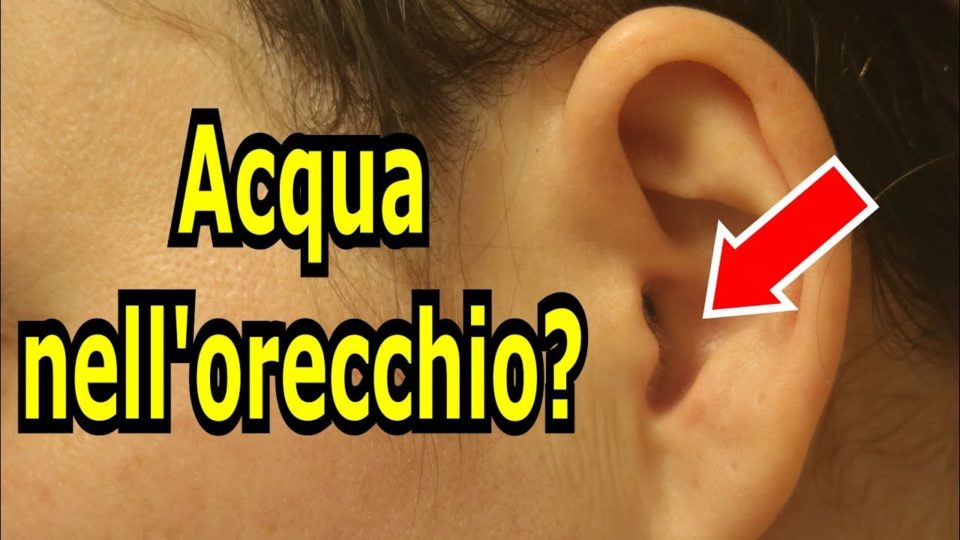 acqua nelle orecchie