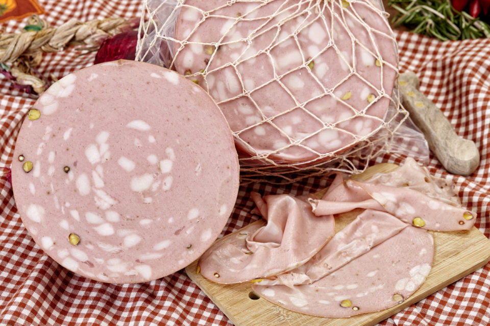 mortadella fa bene o male?