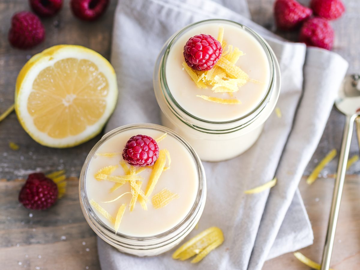 mousse al limone senza panna AdobeStock 494871112