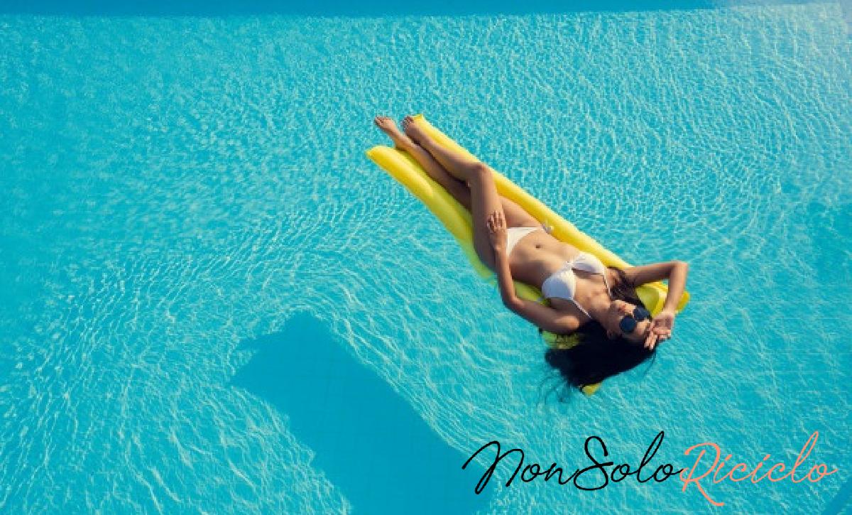 8 regole per la piscina