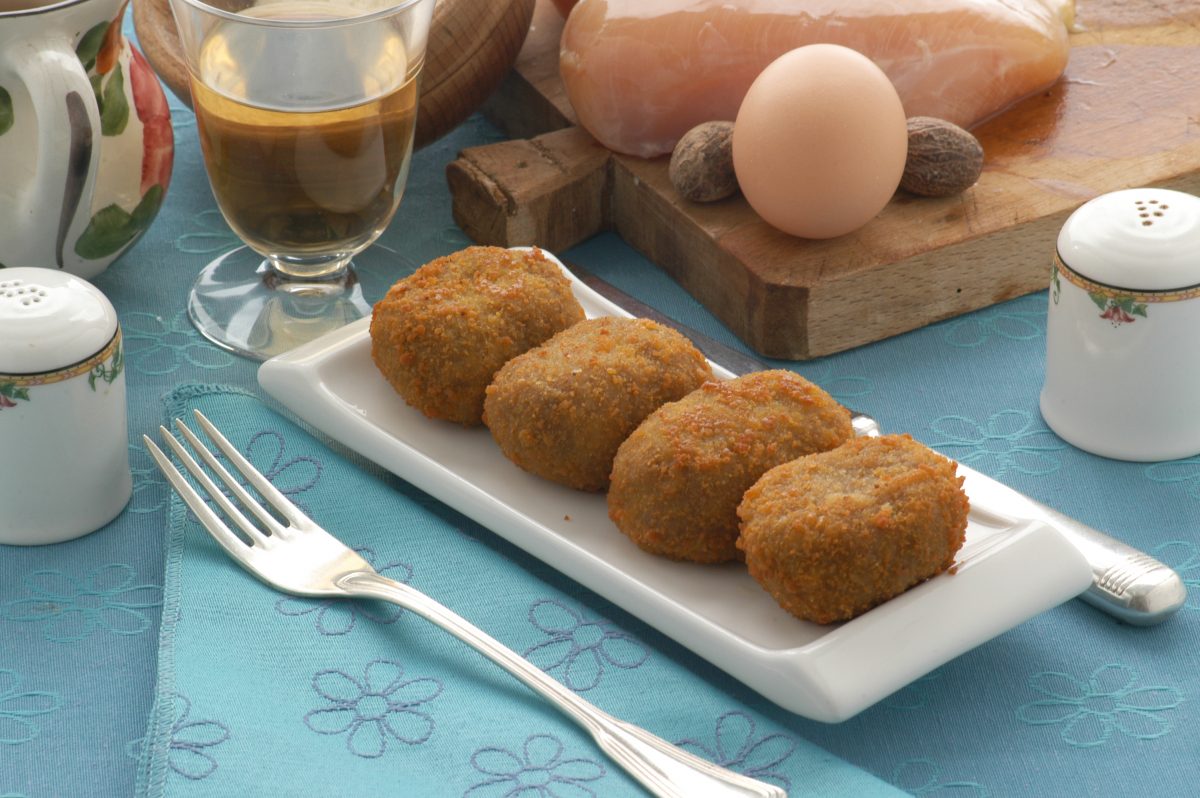 polpette di patate e salsiccia AdobeStock 10449038 1