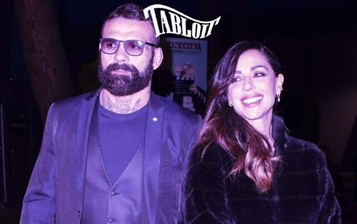 alessio sakara raffaella mennoia