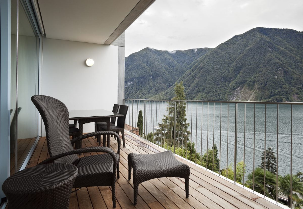 come pulire presto il balcone AdobeStock 27448345