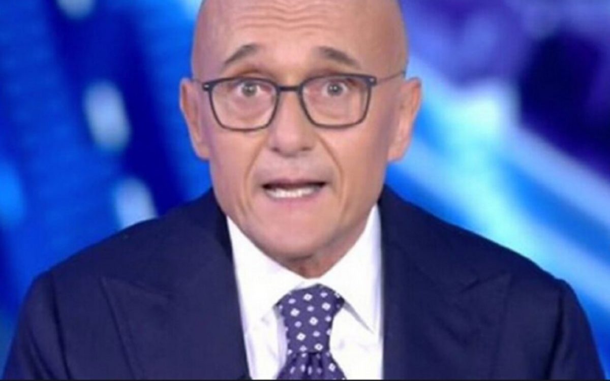 gf vip leliminato e i foto alfonso signorini gf vip min 1