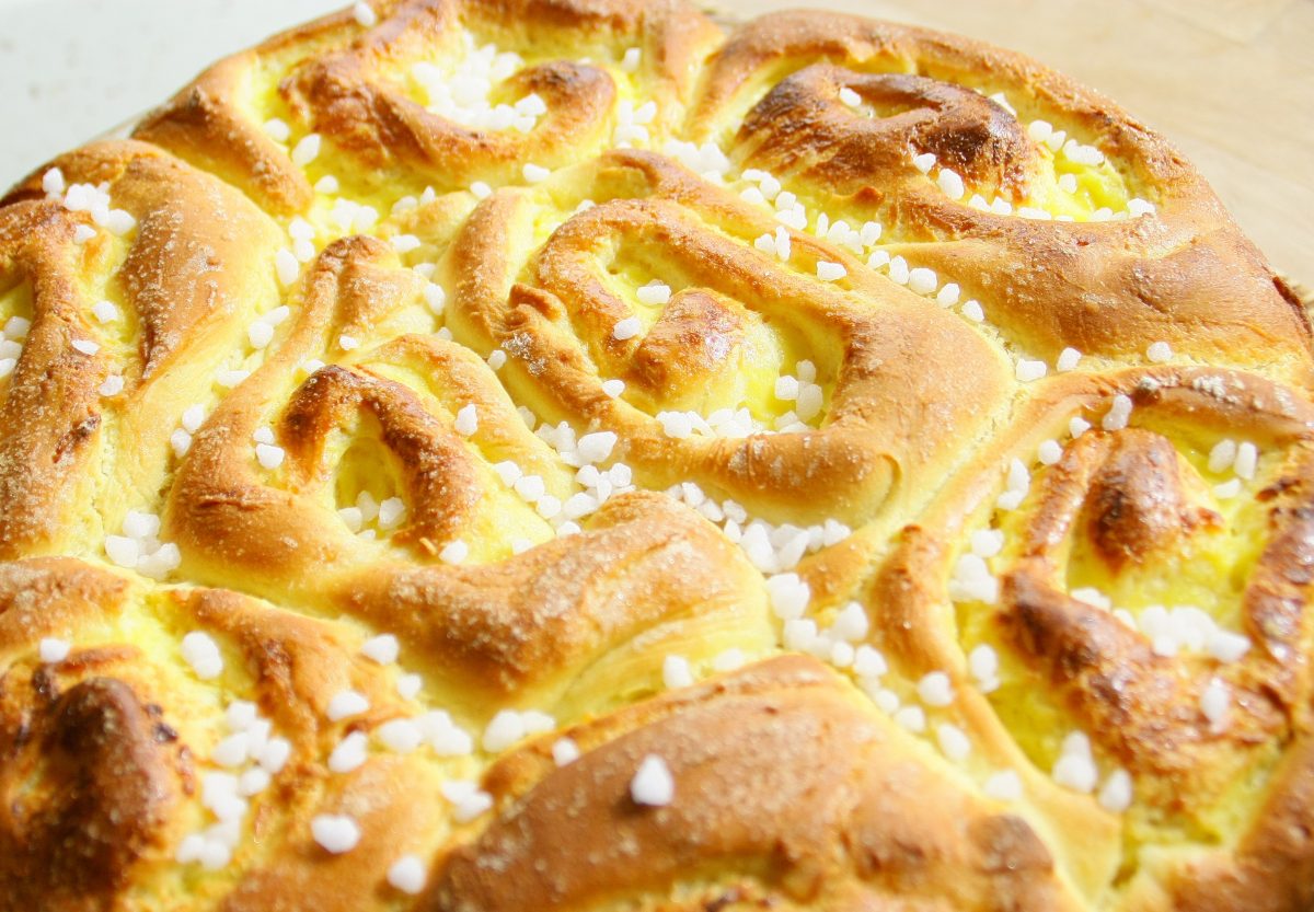 pan brioche sofficissimo marmellata e AdobeStock 167005318