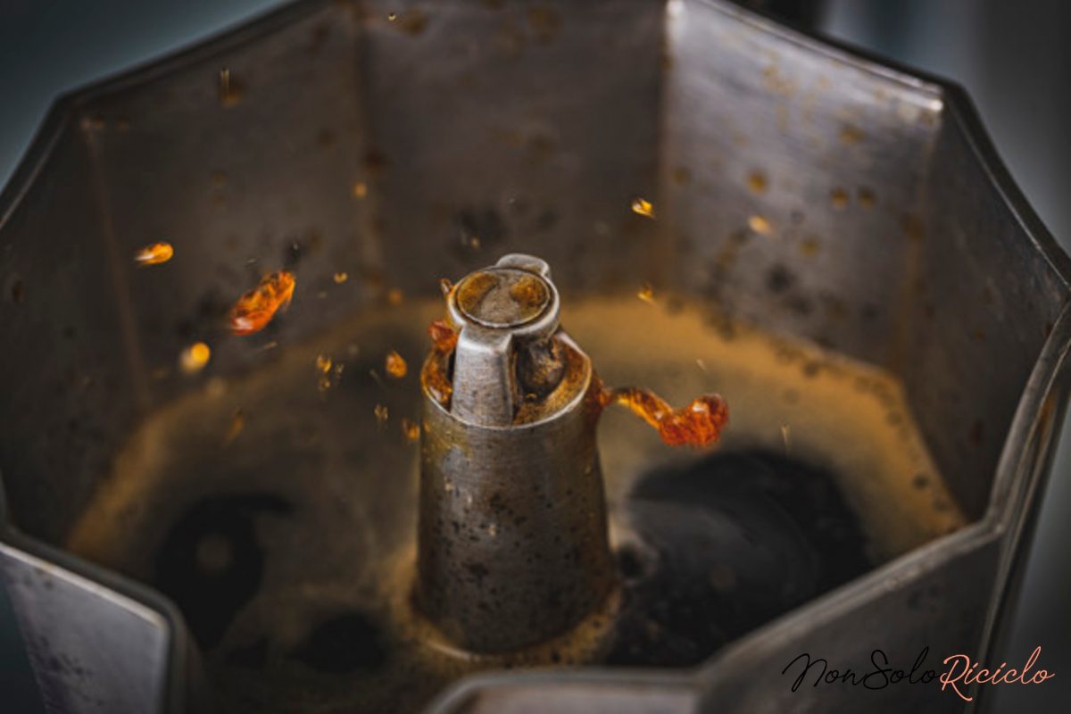 caffe al sapore di alluminio 6