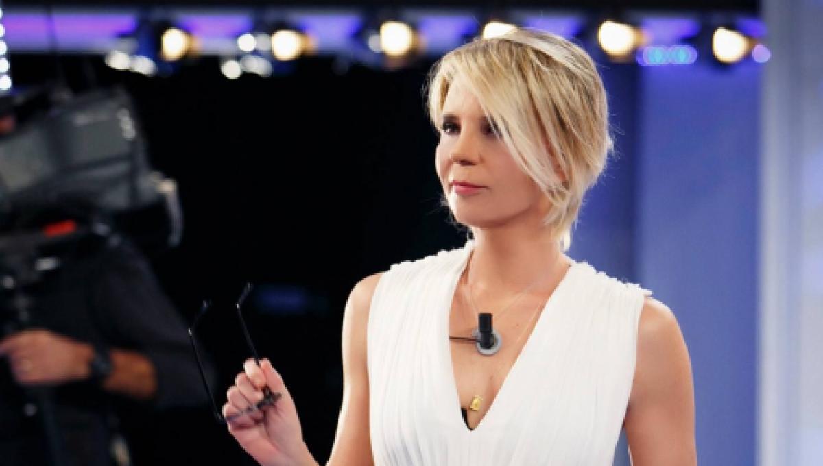 ce posta per te anticipazioni maria de filippi la conduttrice di ce posta per te 2388689