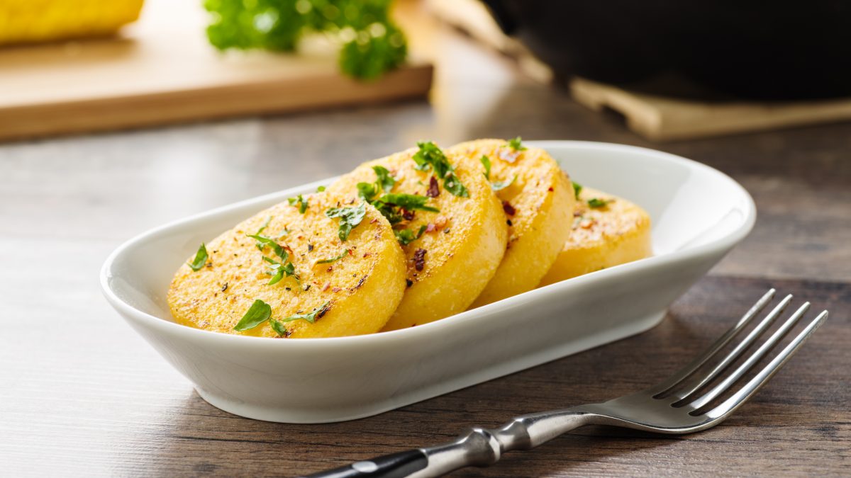 dieta della polenta i consigli AdobeStock 198536303