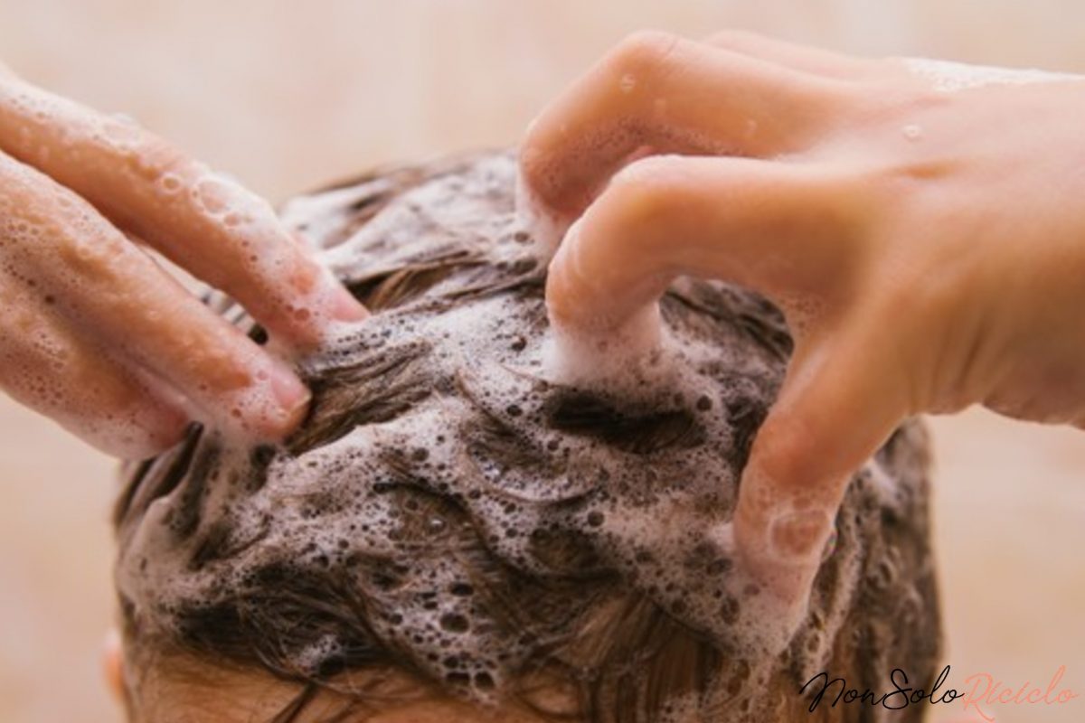 diluire lo shampoo prima del 10