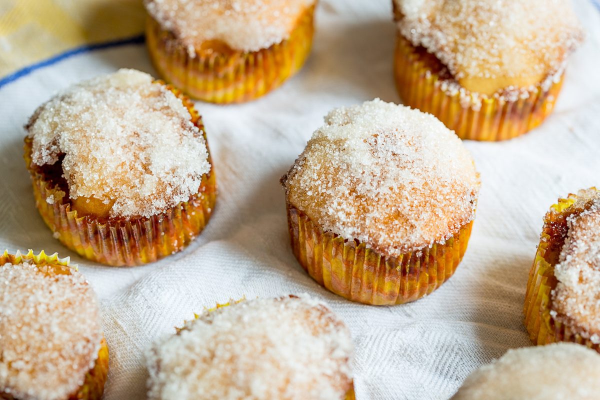 muffin low carb al cocco AdobeStock 116181577 1