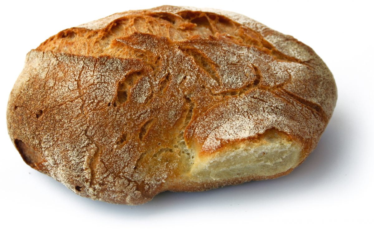 pane casereccio senza impasto non AdobeStock 10747937