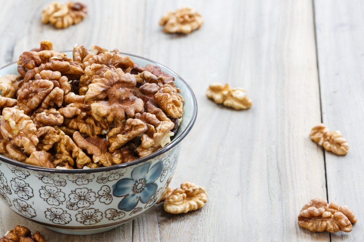 si possono tostare le noci AdobeStock 193317224