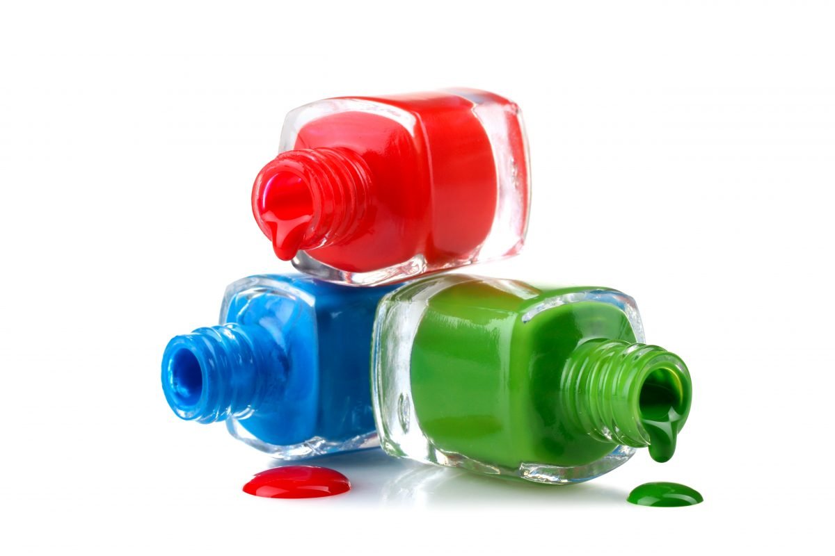 smalto secco ecco il rimedio AdobeStock 104155977