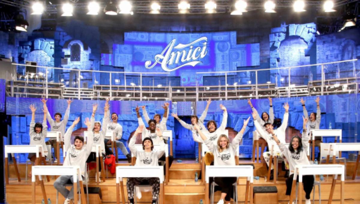 amici 20 anticipazioni seconda puntata amici 20 serena scoppia in lacrime per un giudizio poco carino di rosa 2602228