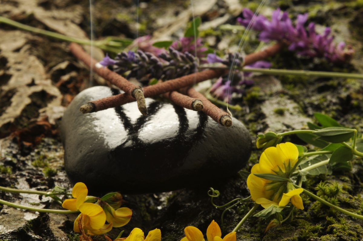 incenso fai da te solo AdobeStock 23816311