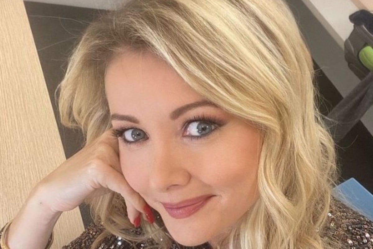 lisola dei famosi angela melillo IN Angela Melillo