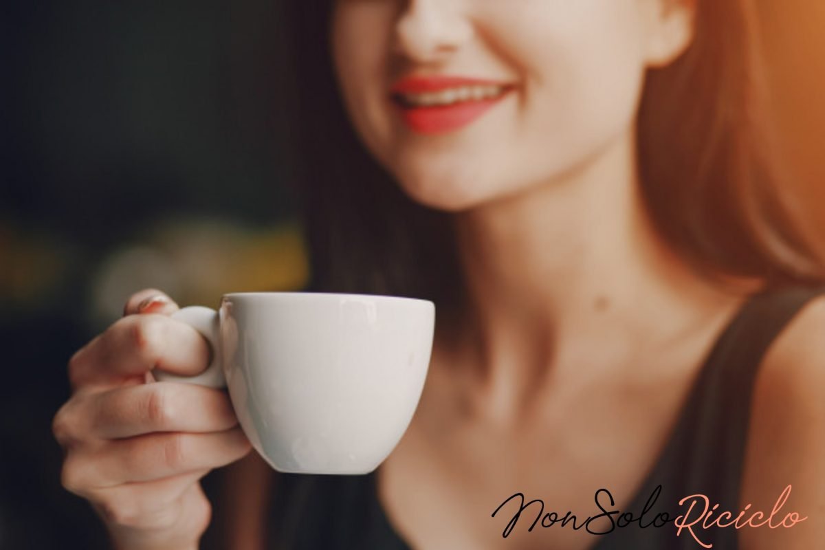 mettere una tazzina da caffe 4