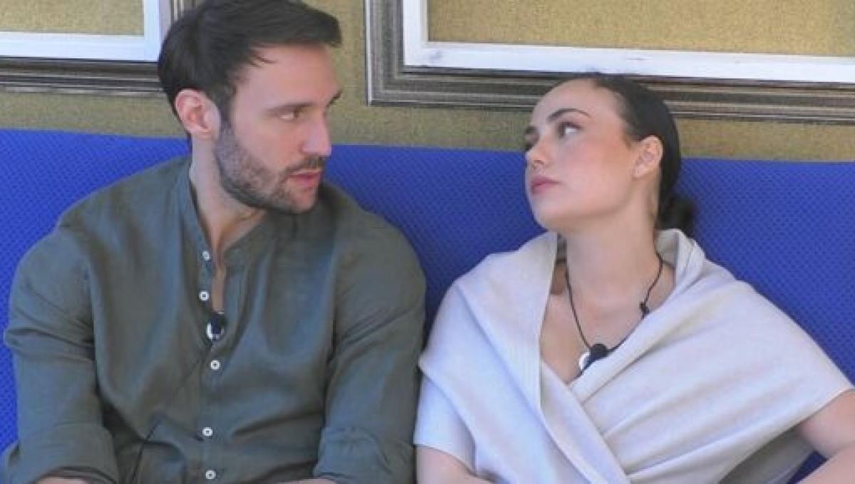 rosalinda cannavo isterica nei confronti gf vip i concorrenti spiano andrea e rosalinda 2584374