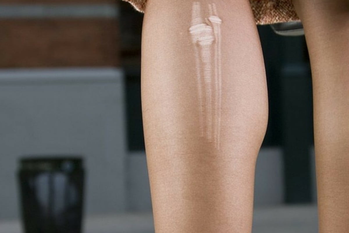 decorazione con collant e altri riciclo collant