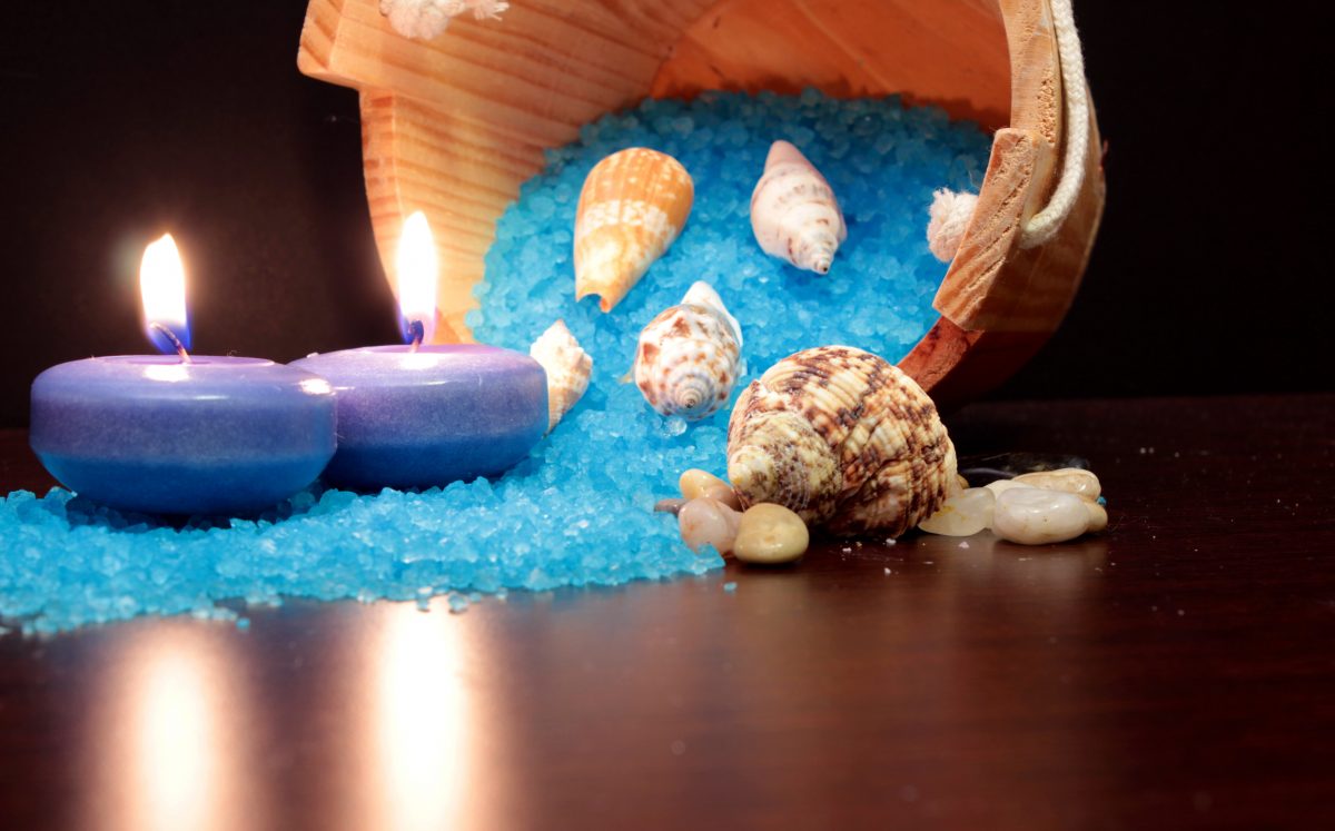 sali da bagno primaverili fai AdobeStock 62314141