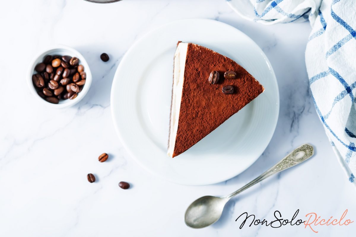 tiramisu crostata una base di 3