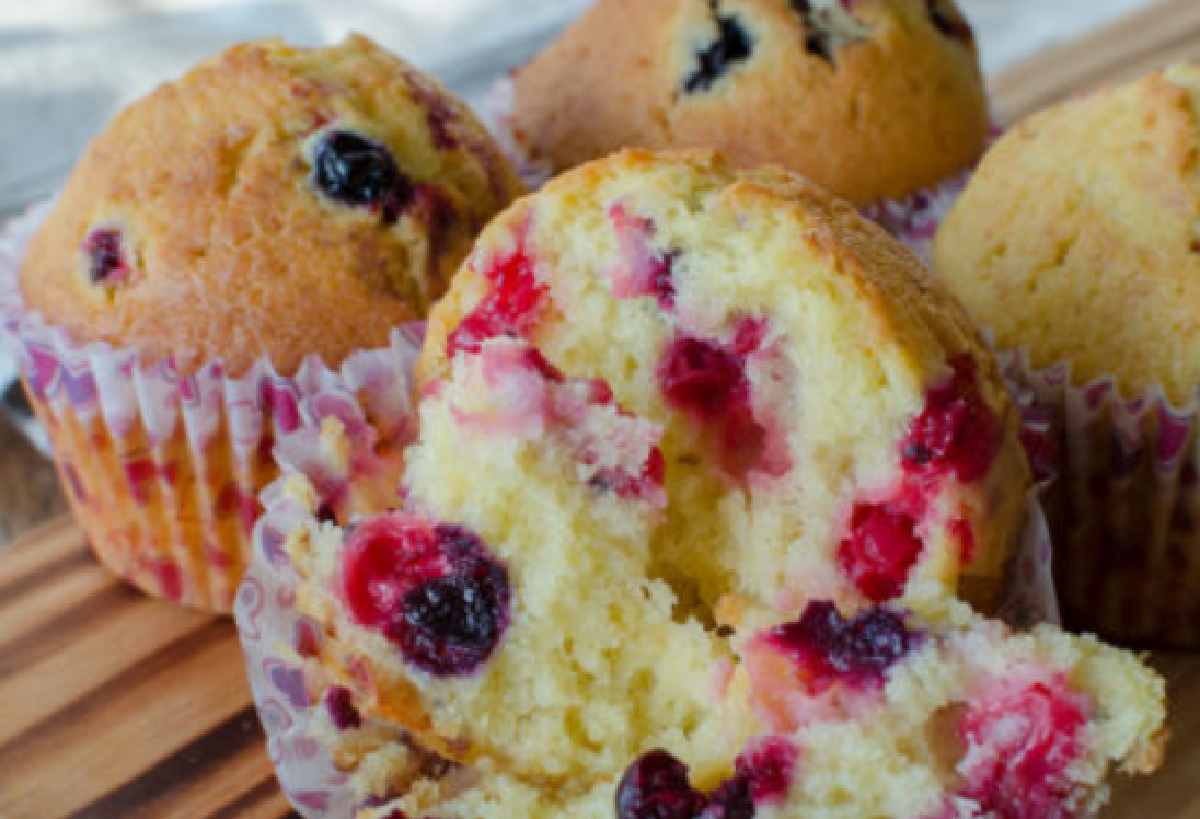 tortini al latte e frutti tortini al latte e frutti tortini frutti di bosco