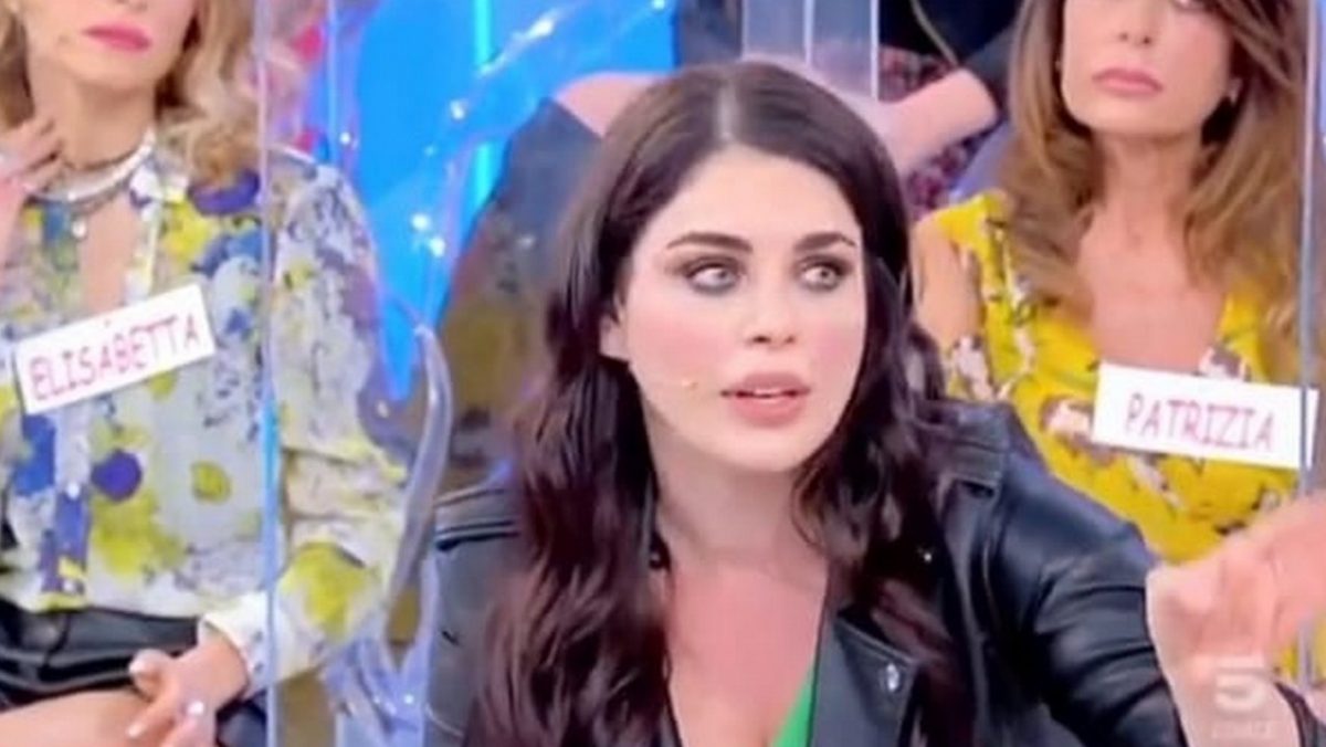 uomini e donne anticipazioni 26 Gaffe di Samantha