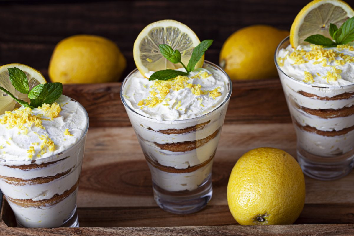 dessert senza cottura in 5 AdobeStock 351163053