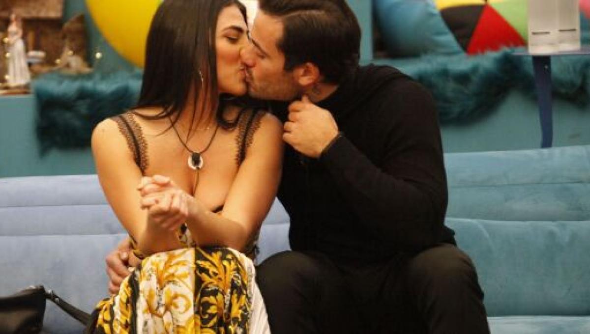 giulia salemi riguardo a pierpaolo giulia e pierpaolo pronti per la convivenza 2600388