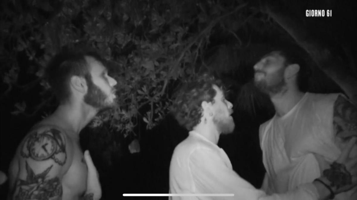 isola dei famosi lite tra lisola dei famosi rissa sfiorata tra ignazio moser e matteo diamante 2623790