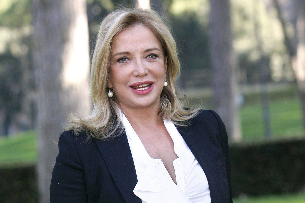 simona izzo vita privata biografia IM Simona izzo 1 1200x800 1