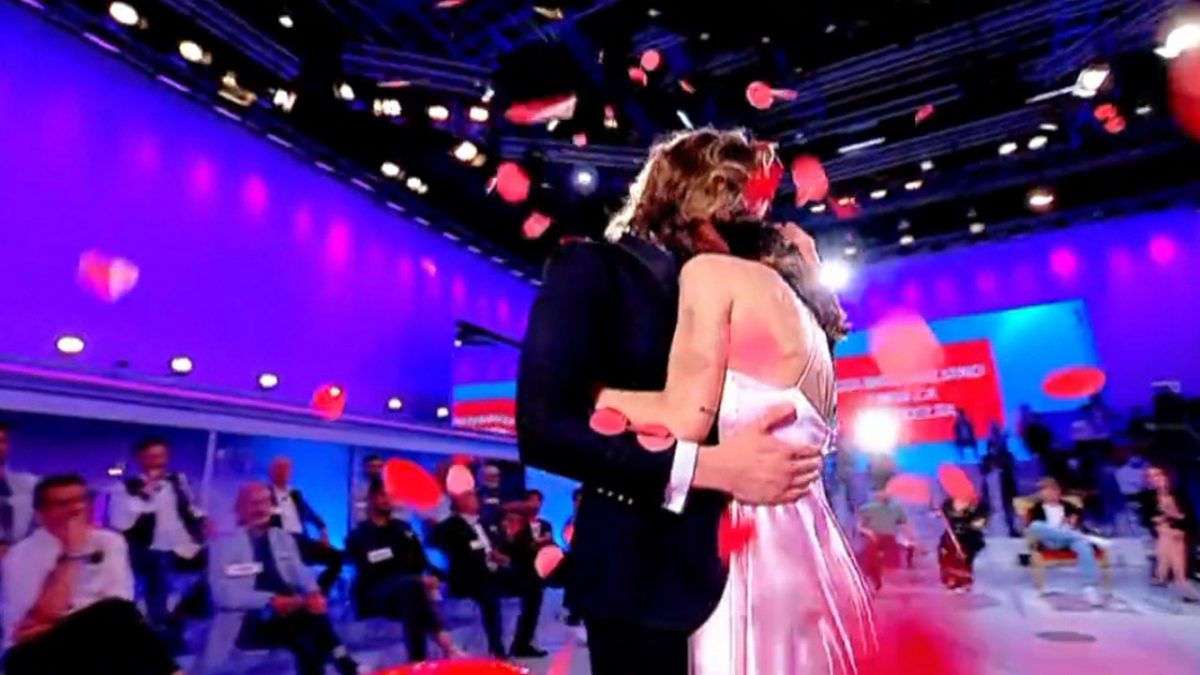 temptation island massimiliano mollicone dice 953813ad 28d9 4e4d bfb7 866206363c2c