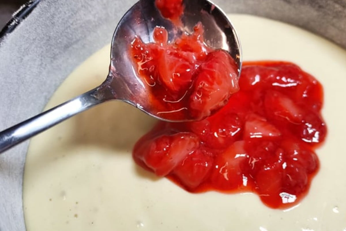 torta alle fragole con cuore torta di fragole 3
