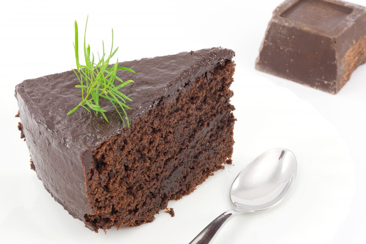 torta morbida al cioccolato senza AdobeStock 47465545