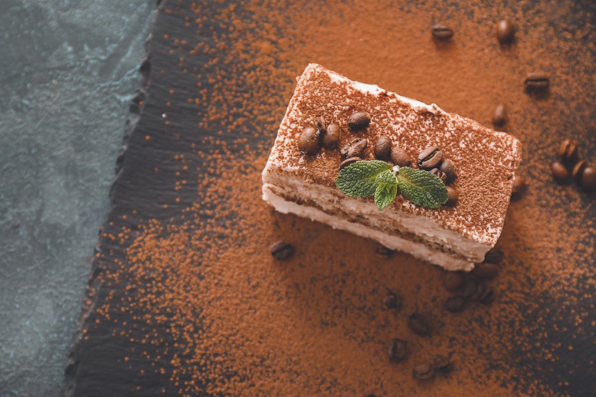 tortini al tiramisu cremosi super AdobeStock 333933510