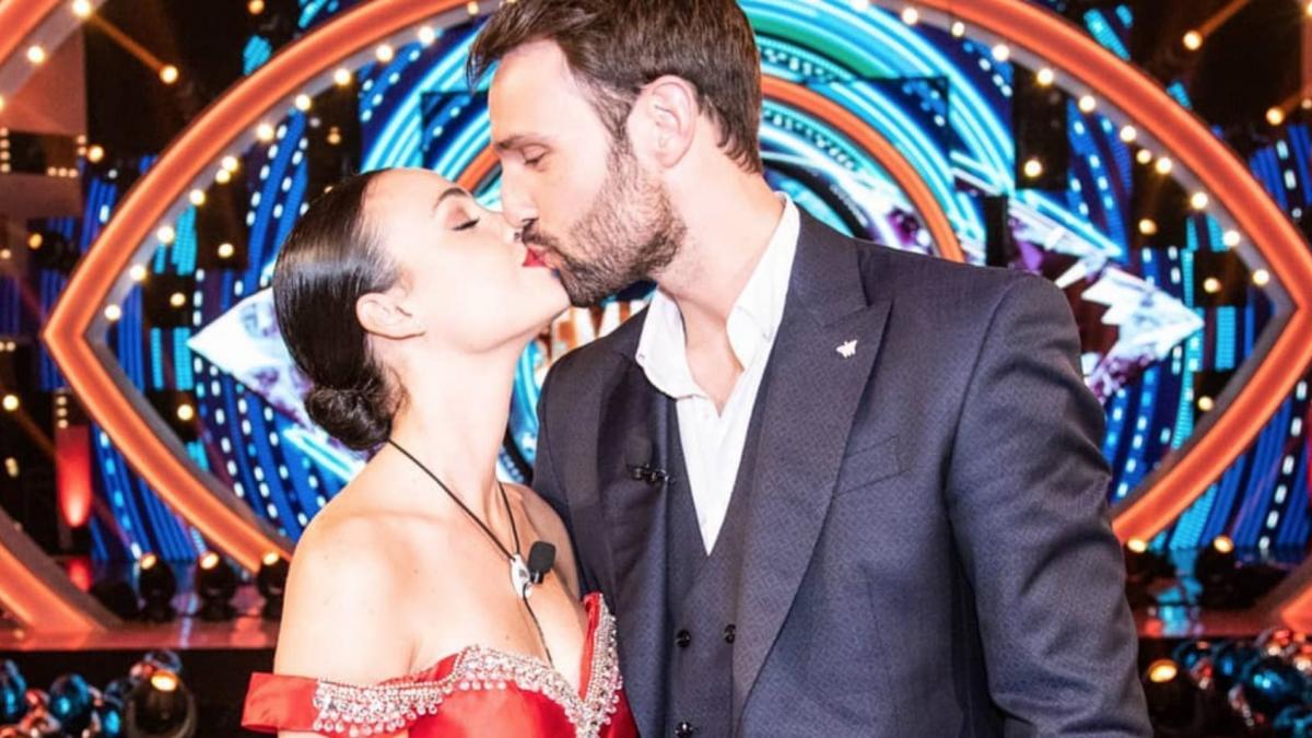 andrea zenga e rosalinda cannavo gf vip la dedica di rosalinda per il suo andrea 2590918