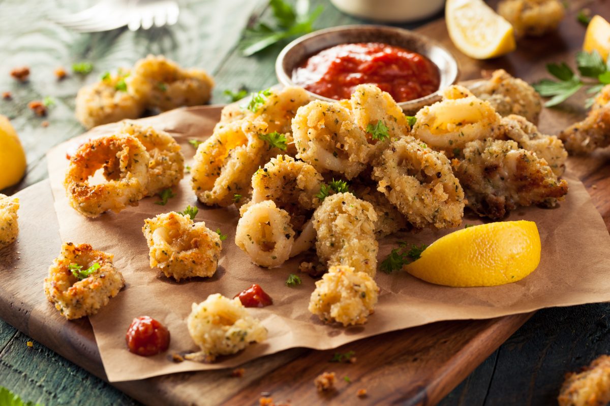 frittura di calamari al forno AdobeStock 85419671