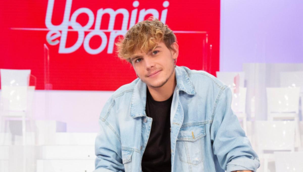 maria de filippi fa una uomini e donne giacomo riceve una proposta di lavoro da maria 2624760