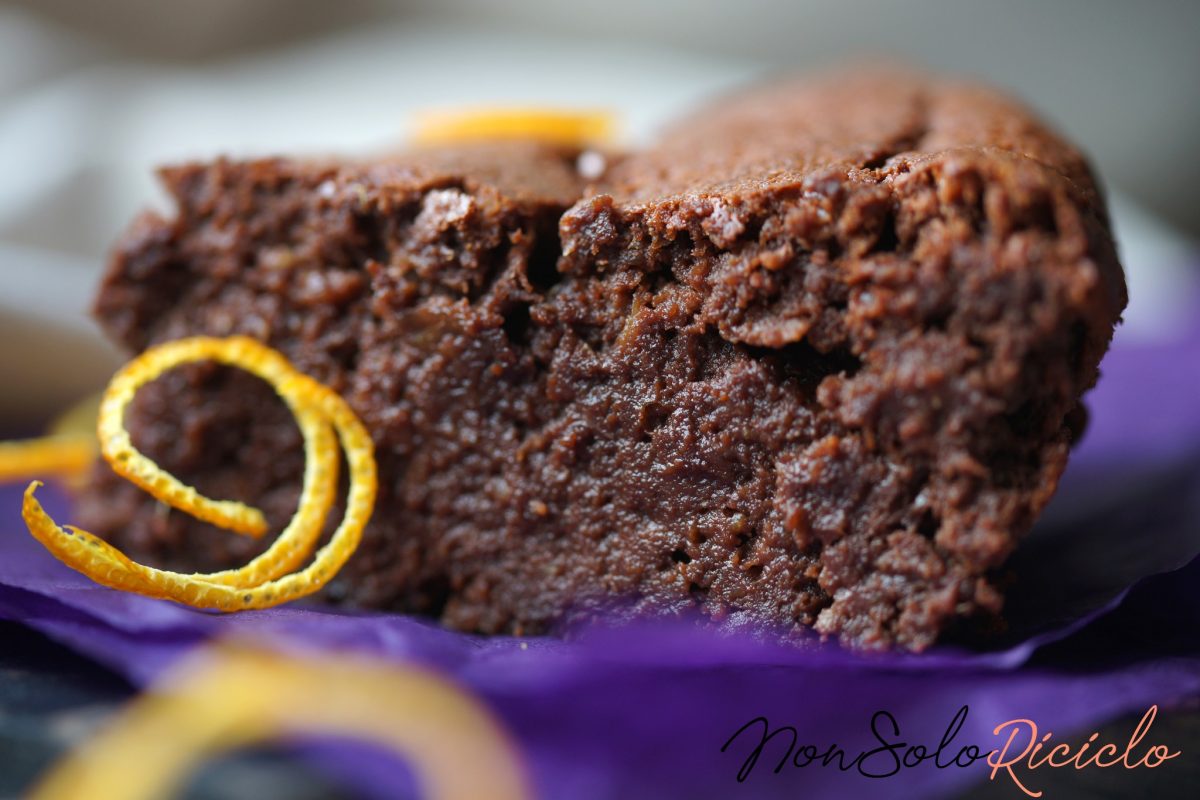 torta cioccolato fondente al profumo 3