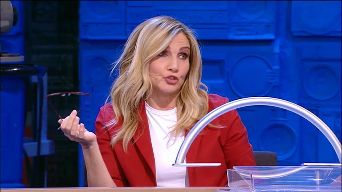 amici 21 lorella cuccarini confermata amici 20 interviene lorella cuccarini 2606764