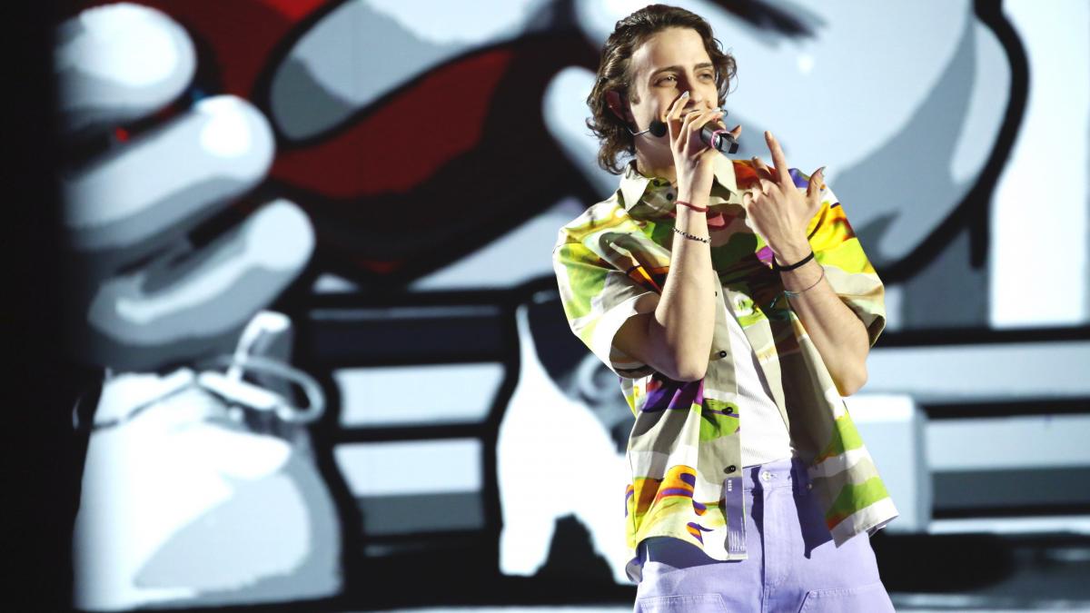 sangiovanni si racconta ad amici sangiovanni si sfoga dopo lattacco in strada 2633006