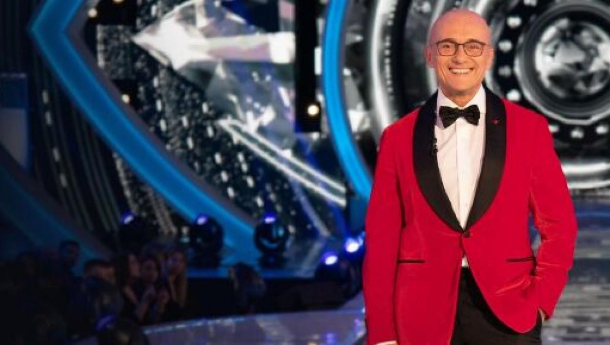 gf vip 6 prime anticipazioni gf vip alfonso signorini arriva nella casa il pubblico vi ama e pazzo 2550008