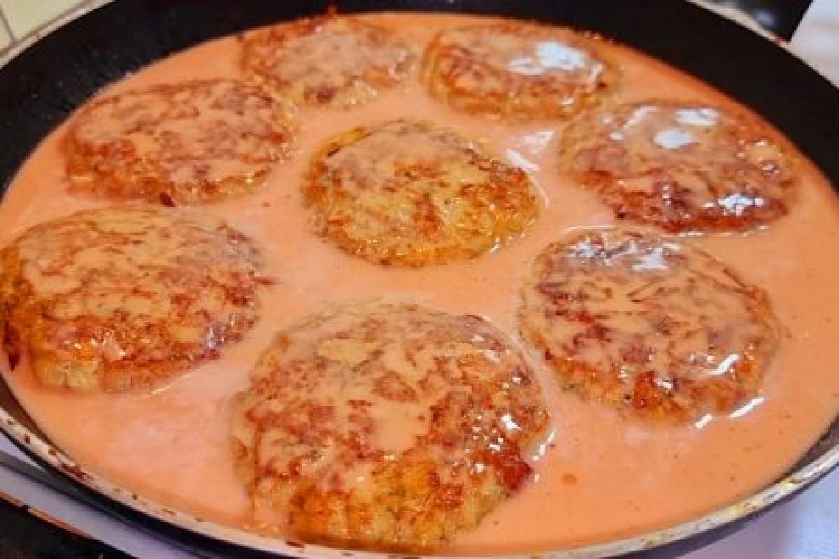 hamburger di pollo in salsa hamburger di pollo 450x300 1