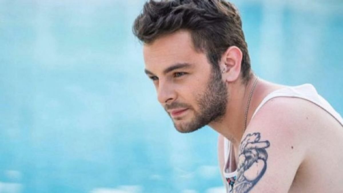 lorenzo fragola vita privata biografia lorenzo fragola zero gravity 1280x720 1