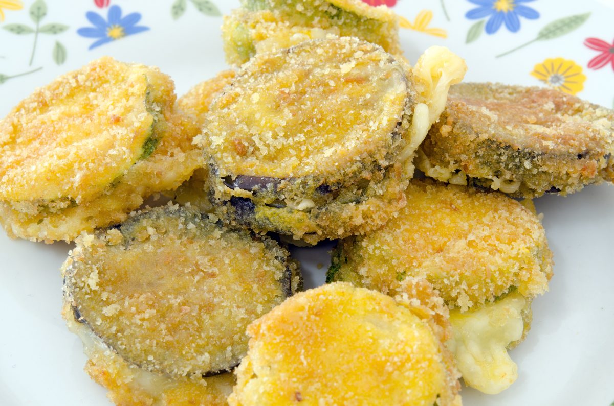 panini di melanzane fritte con AdobeStock 43808290