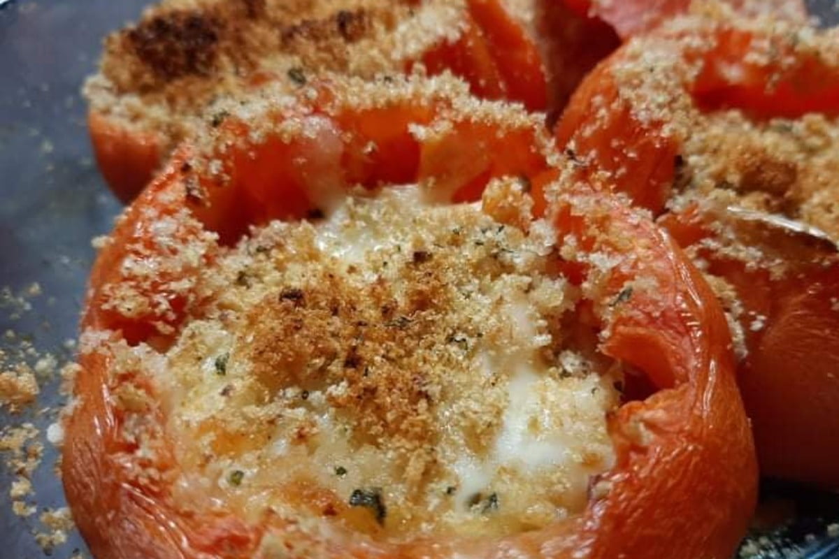 pomodori ripieni al forno veloci pomodoro al forno