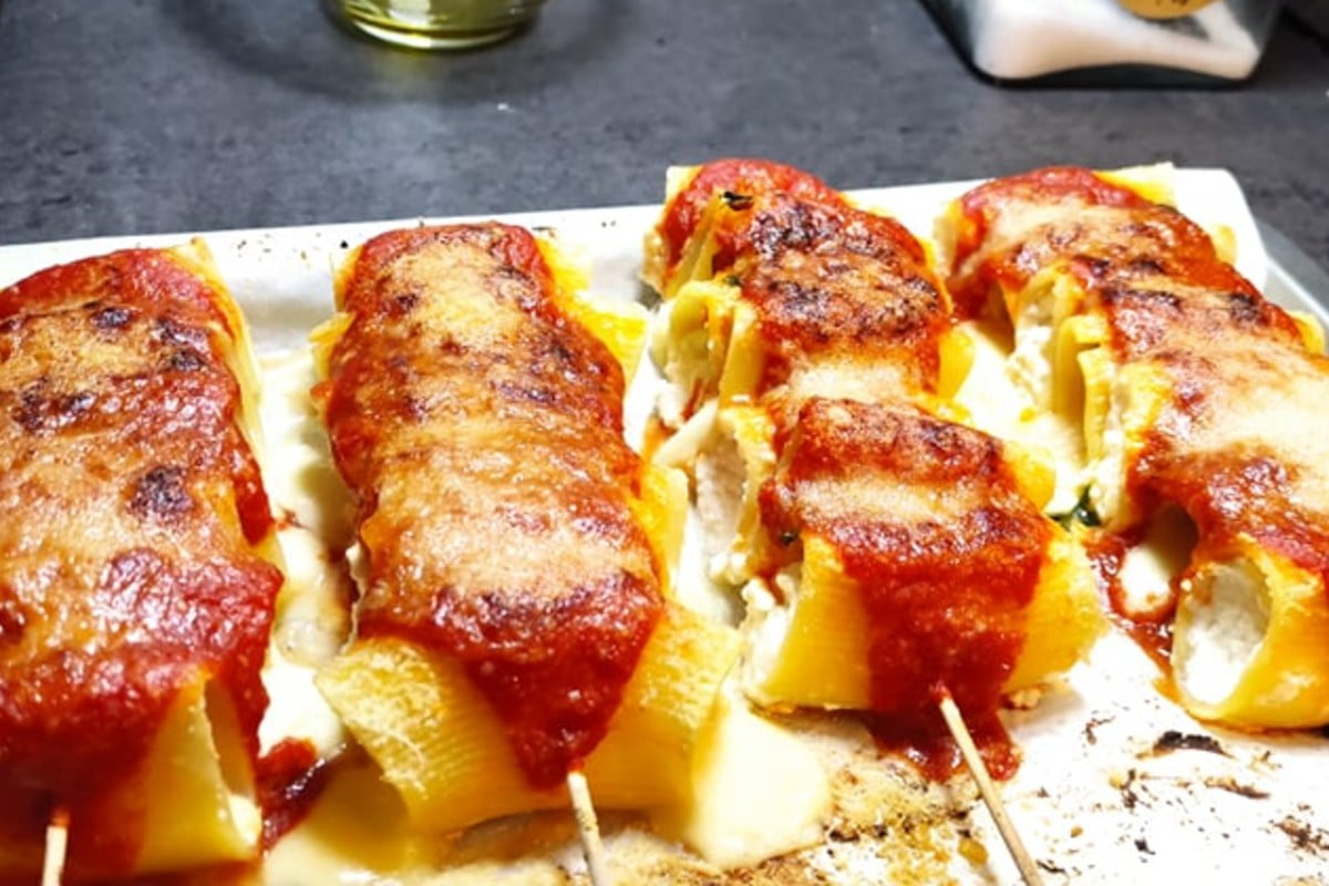 spiedino di paccheri al sugo spiedini di paccheri