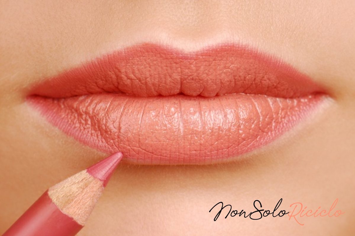 trucco over line per labbra 7