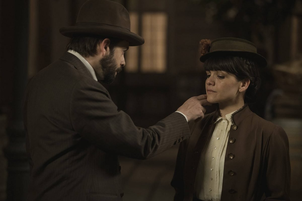 una vita anticipazioni 15 agosto Velasco e Laura